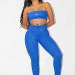 Conjunto deportivo Crop Top - Image 3